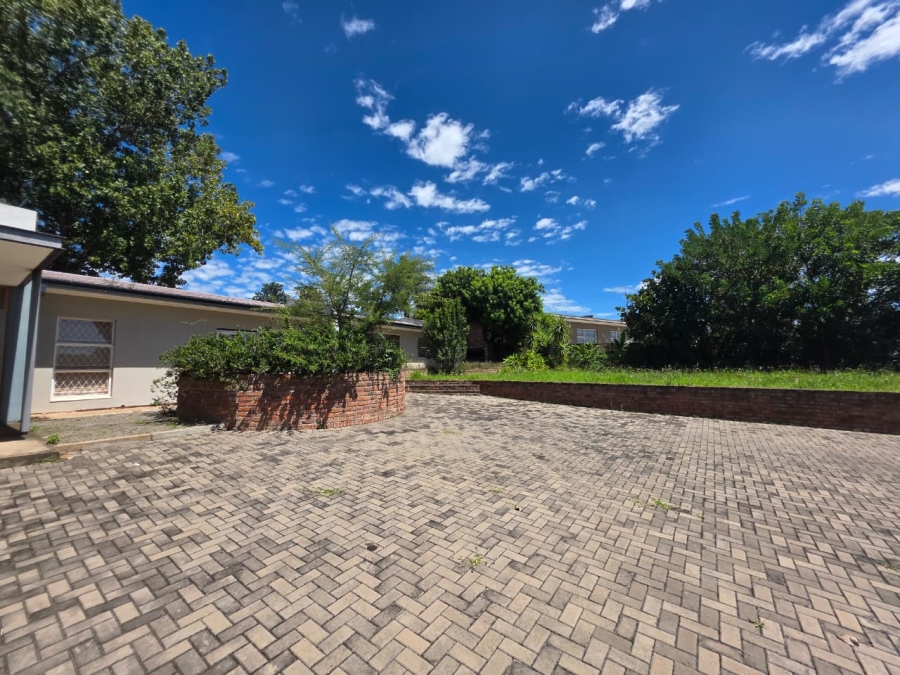 4 Bedroom Property for Sale in Fort Gale Eastern Cape